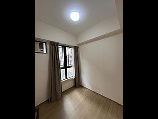 Mid Levels Central - Vantage Park Block 1 09