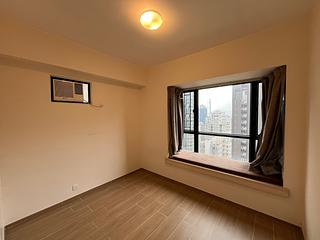 Mid Levels Central - Vantage Park Block 1 11