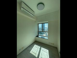 West Kowloon - Sorrento Phase 1 Block 6 05