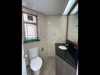 West Kowloon - Sorrento Phase 1 Block 6 06