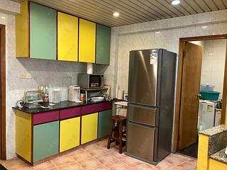 Mid Levels Central - Ivory Court 06