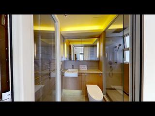 Mid Levels Central - The Icon 12
