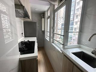 Mid Levels Central - Kam Lei Building 03