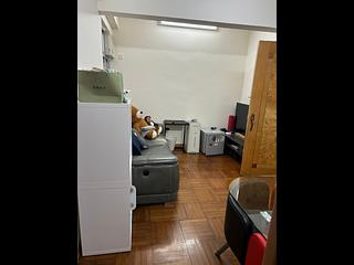 North Point - Cheong Yuen Building 04