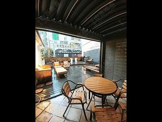Soho - Sunrise House 05