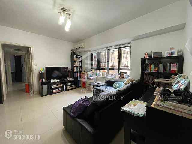 Mid Levels Central - Robinson Heights 01