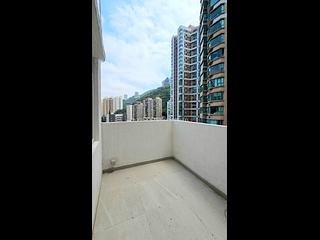 Wan Chai - Vincent Mansion 04
