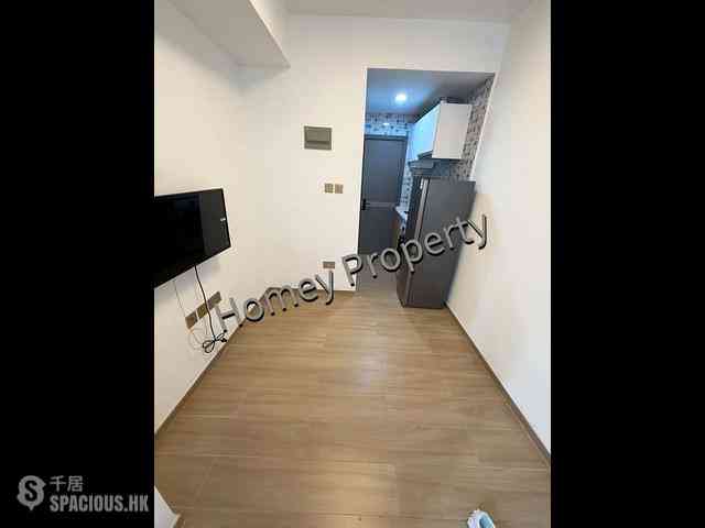 Mong Kok - Tai Yue Mansion 01