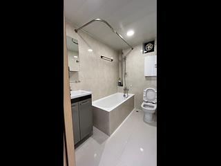 Causeway Bay - Hoi Deen Court 04