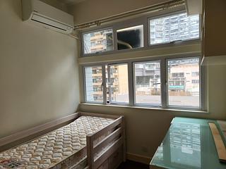 Mid Levels Central - Kings Court 06