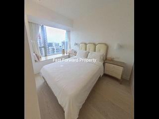 Sai Ying Pun - Island Crest Block 2 05