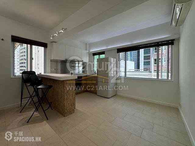 Wan Chai - 23-26, Sau Wah Court 01