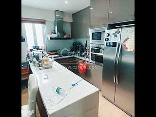Kennedy Town - Lungga Mansion 03