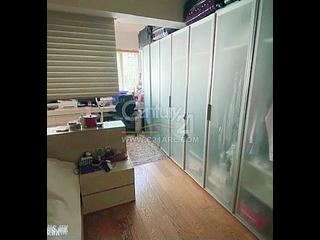 Kennedy Town - Lungga Mansion 06