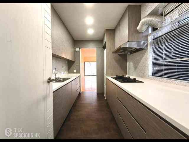 Jardines Lookout - Cavendish Heights Block 8 11