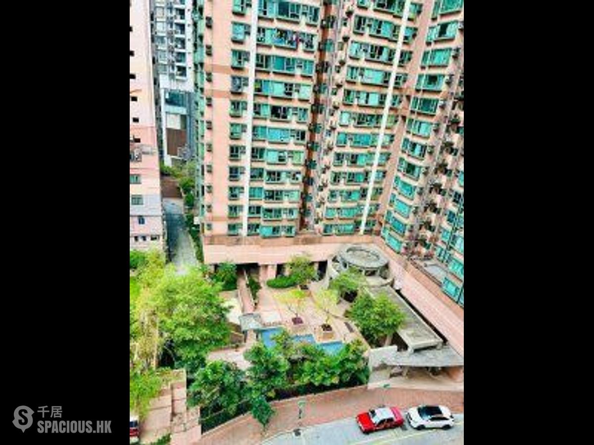 Sheung Wan - Queen's Terrace 01