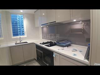 Tseung Kwan O - Monterey Block 6A 04