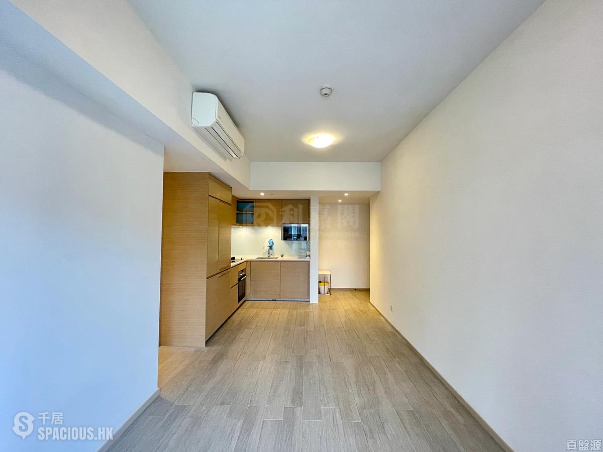 Tseung Kwan O - The Wings IIIA Block 3B 01