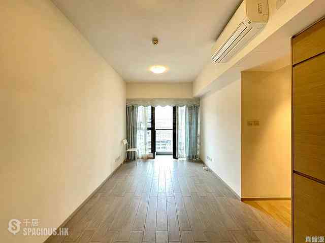 Tseung Kwan O - The Wings IIIA Block 3B 02