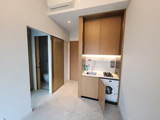 Quarry Bay - The Holborn Block B 03
