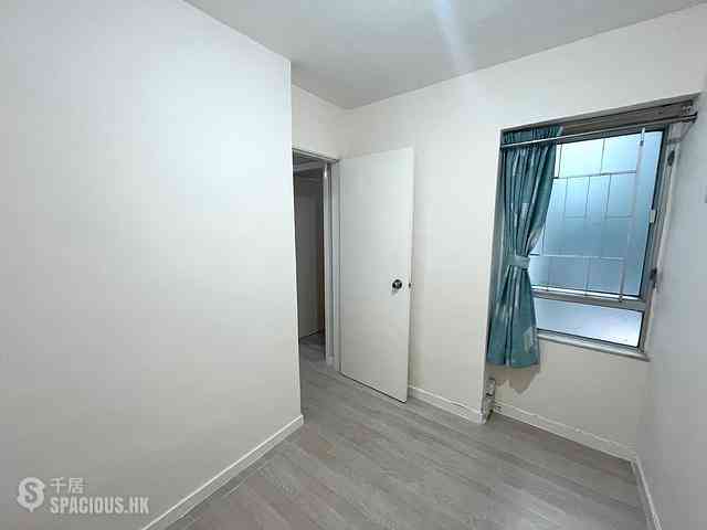Quarry Bay - Westlands Court Ngar Lan Mansion 04