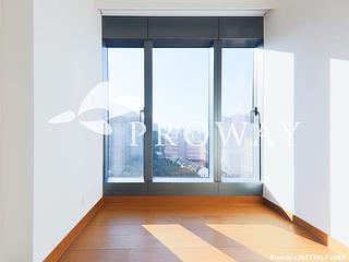 Mid Levels West - University Heights 10