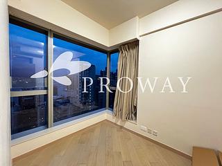 Sai Ying Pun - King's Hill 03