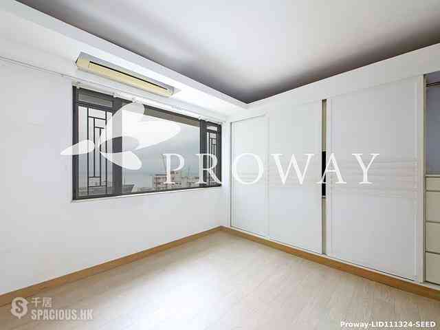 Pok Fu Lam - Baguio Villa Block 37 06