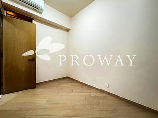 Sai Ying Pun - King's Hill 05