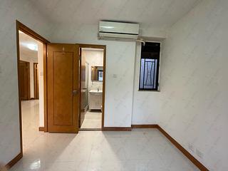 Mid Levels West - Hing Wah Mansion Block B 04