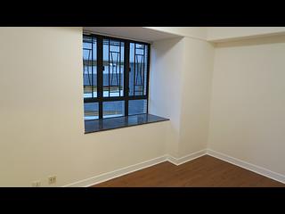 Mid Levels Central - Robinson Heights 13