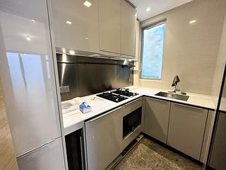 Tung Chung - Century Link Phase 1 Tower 6A 04