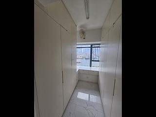 Tai Kok Tsui - Island Harbourview 05