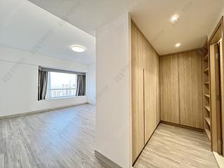 Mid Levels Central - Clovelly Court 03