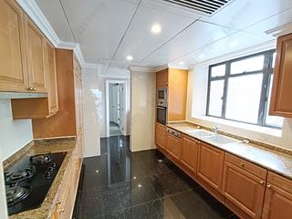 Mid Levels Central - Aigburth 06