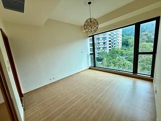 Mid Levels West - 1, Po Shan Road Block 3 03