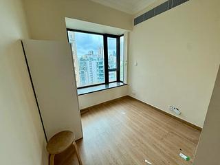 Mid Levels West - 1, Po Shan Road Block 3 05