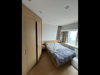 West Kowloon - Sorrento Phase 1 Block 6 02