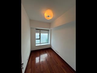 West Kowloon - The Harbourside Block 3 04