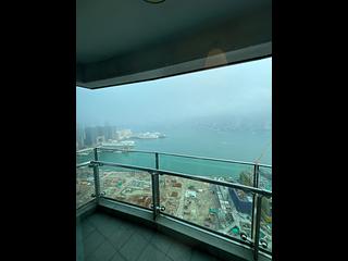 West Kowloon - The Harbourside Block 3 07