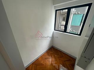 Mid Levels Central - 62B, Robinson Road 05