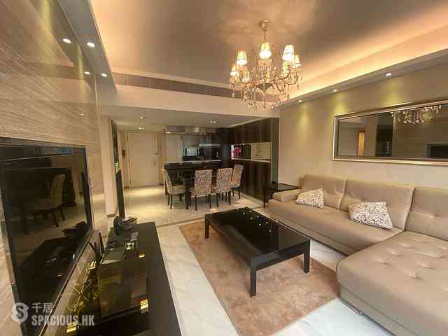 Wan Chai - Convention Plaza Apartments 01