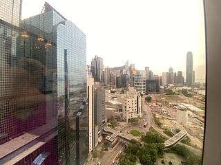 Wan Chai - Convention Plaza Apartments 04