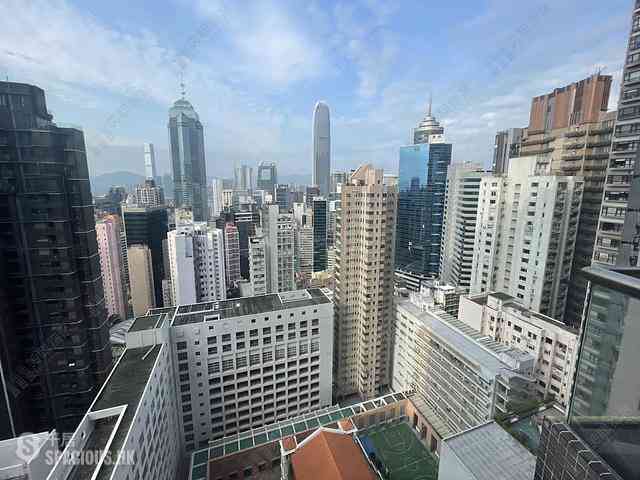 Mid Levels Central - The Grand Panorama 01