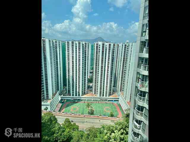 Quarry Bay - The Floridian 01