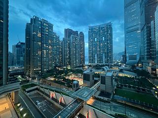 West Kowloon - Sorrento 04