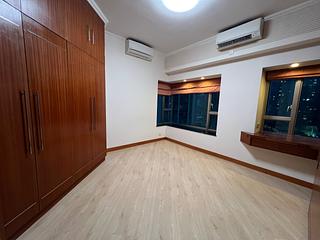 West Kowloon - Sorrento 06
