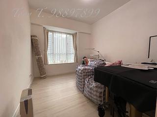 Mid Levels Central - Clovelly Court Block 2 04