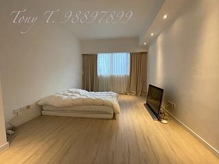 Mid Levels Central - Clovelly Court Block 2 06