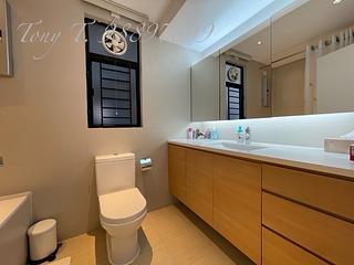 Mid Levels Central - Clovelly Court Block 2 08
